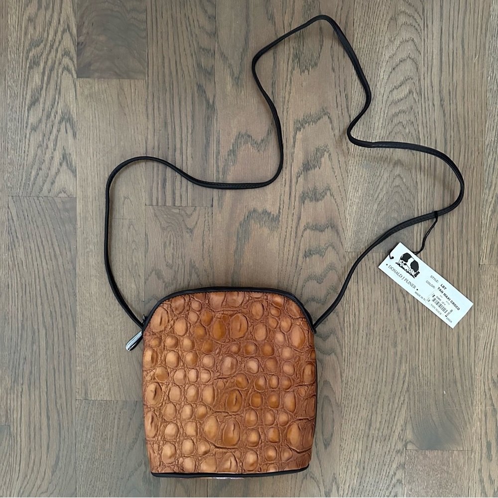 NWT Vintage Donald Pliner Crocodile Embossed Leather Crossbody Bag Tan, Brown